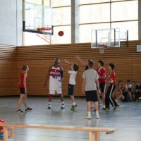 Ehemaliger NBA-Spieler Joe Asberry zu Besuch