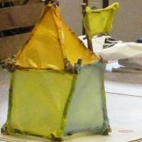 Projekttag 2013 - Klasse 5c erschafft architektonische Plastiken