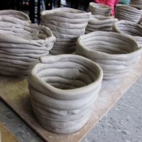 Plastische Hohlformen aus Ton