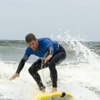 Neigungsfach Sport surft am Atlantik 2014